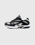 Arena White Black