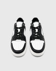 Rune White Black